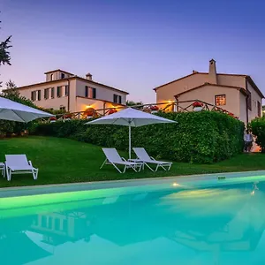 https://podere-vigliano.it-tuscanyhotel.com